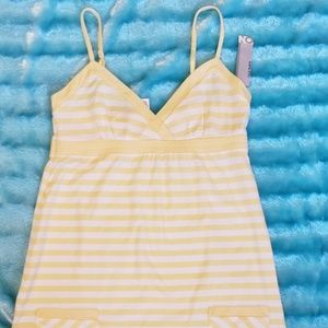 Pale yellow & white top.